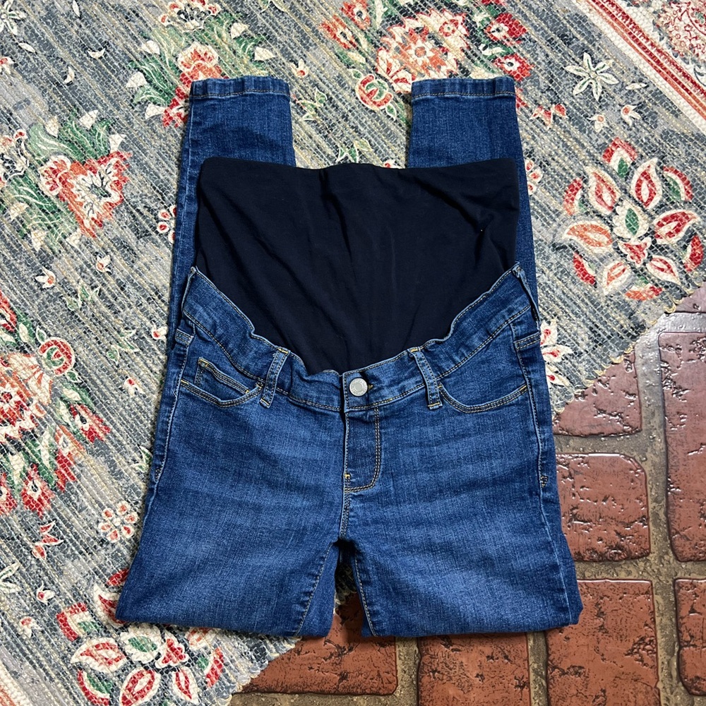 Gap Maternity dark wash skinny jeans